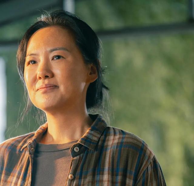 陪睡上位、知三当三？刚拿金鸡奖影后的宋佳，私生活传闻有多离谱