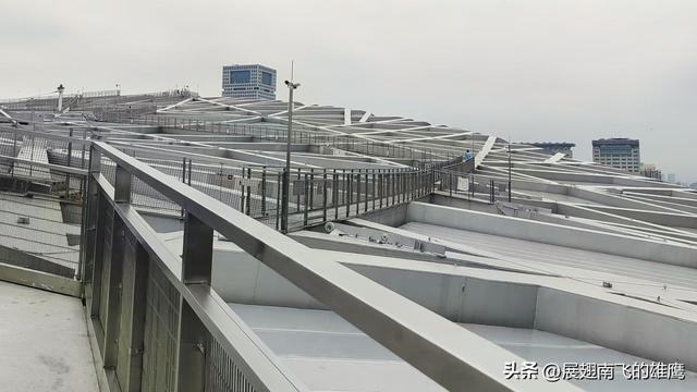 《登鸟巢顶美空中走廊》
