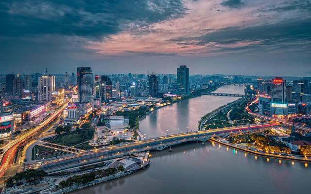继杭州之后，浙江省又一“黑马城市”要起飞，比温州更有底蕴