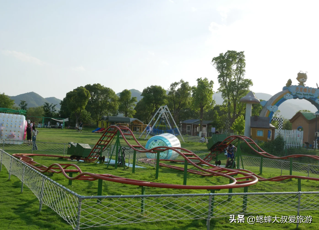 因省级文物而得名的杭州村落，夏日真好玩，周末前来，慢生活惊艳