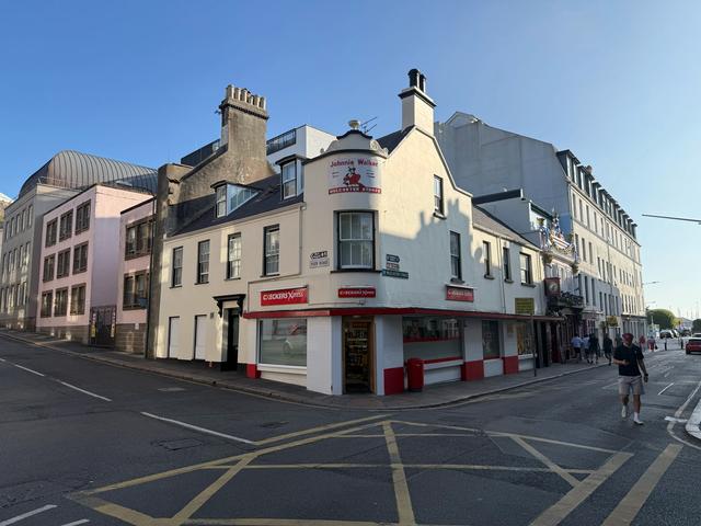 【走遍世界】登上英国三大皇家属地之一的泽西岛🇯🇪