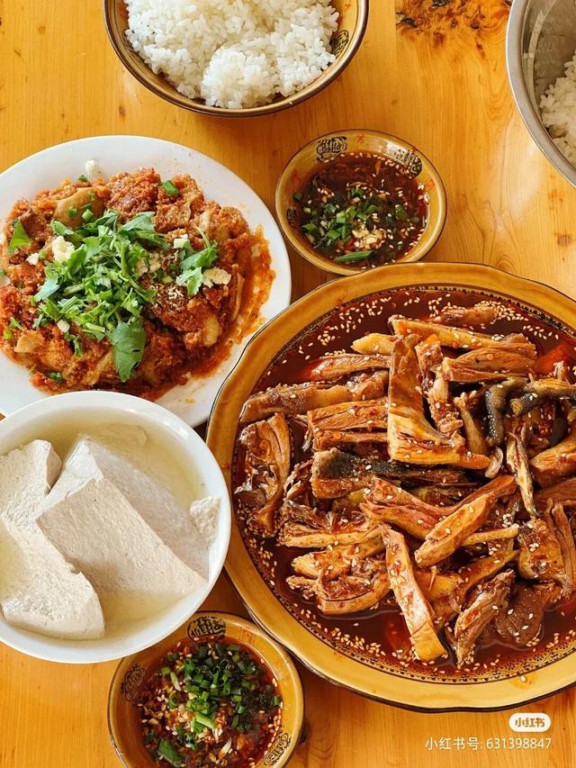 全部当天来回！精选10个王牌好耍地，奇观、异域、美食全都有，国庆不走远就看这篇！