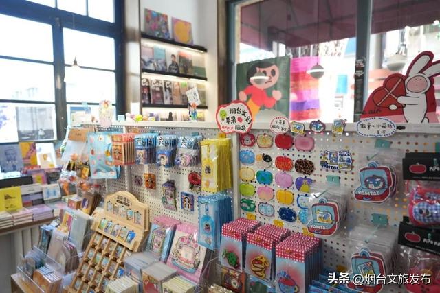 【乐游烟台】烟台这几家“不正经书店”火了！读书还能这样？