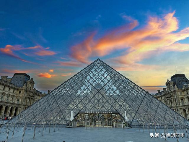欧游杂记（8）‖ 卢浮宫，让人眼花缭乱而又惊叹不已
