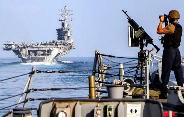 100枚导弹从天而降，美军发起斩首行动，特朗普下令，俄英法失声