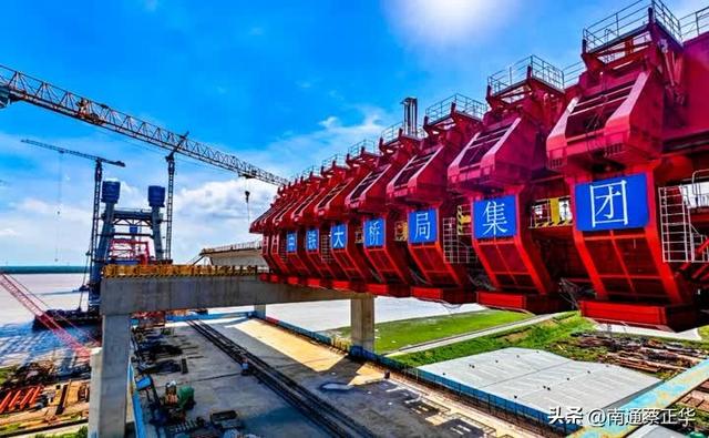 国内最大最先进！崇启公铁长江大桥建设添“新工友”