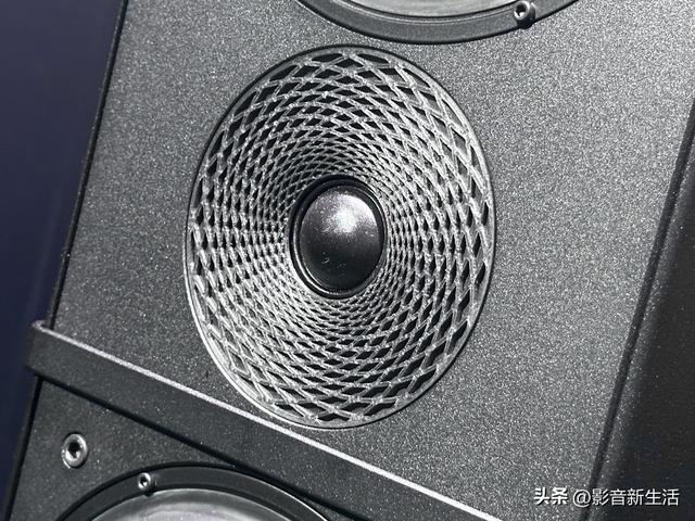 试听｜“稳重与精密，高贵又不失科技感”金驰Resolution 3Zero