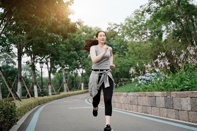 现在钱真的难挣，抓紧把存款换成这3样东西，几年后你会感谢自己