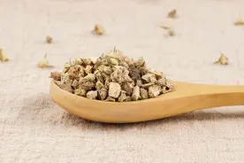 孩子眼睛不适，花几块钱买这两味药就够了，中医讲的是以人为本图片