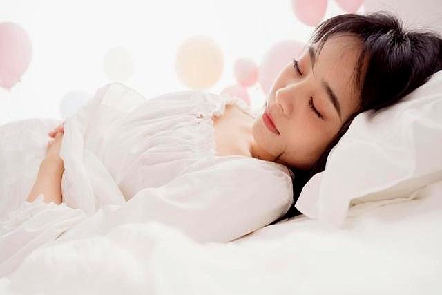 从134斤减到104斤	，掉秤30斤后总结：减肥就是不断重复这5件事