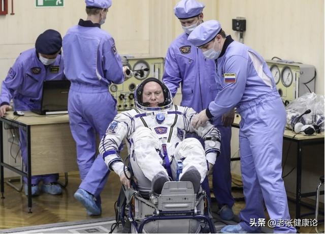 中美俄航天服寿命指标断崖式差距，美100次，俄仅12次，中国多少