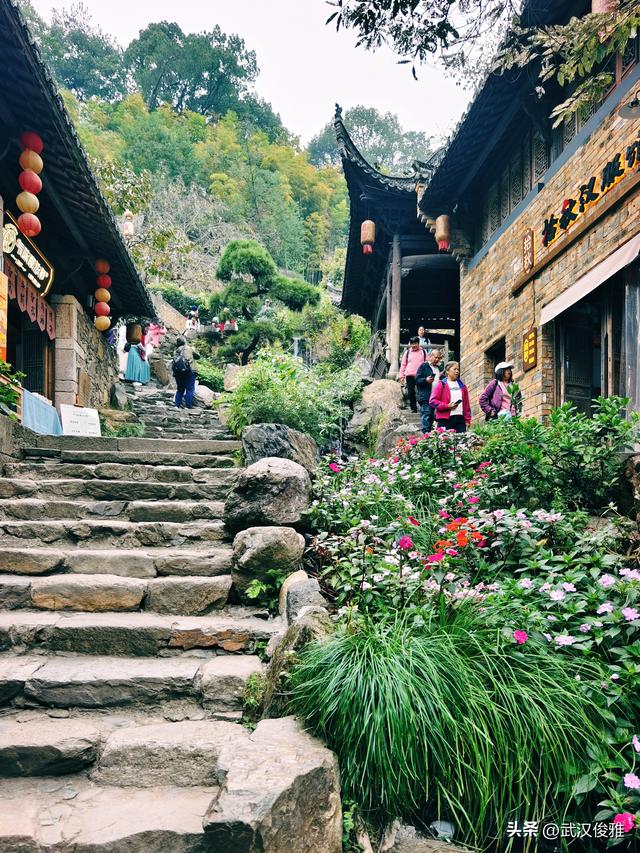 篁岭晒秋正当时！邂逅“最美中国乡村”的限定色彩