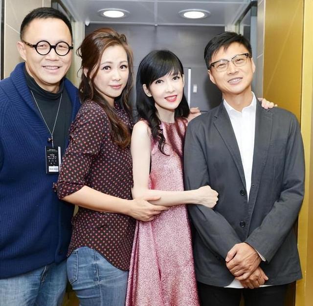 被戴8次绿帽子，3次捉奸在床，这就是我们“玉女”守卫的爱情？