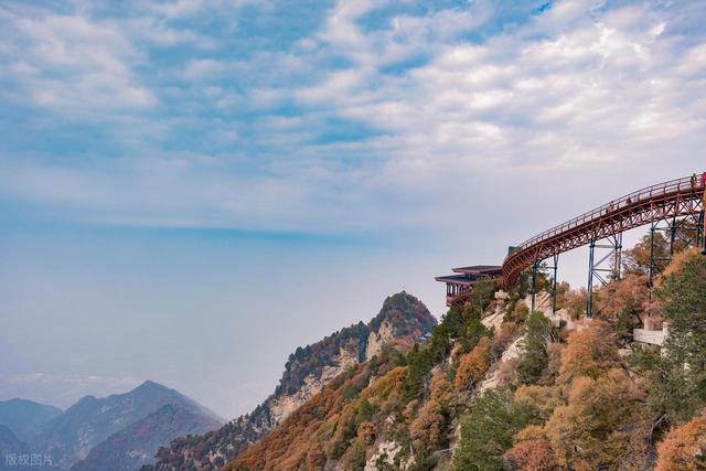 11月适合去看的9处小众风景，多彩山林，甚是美好