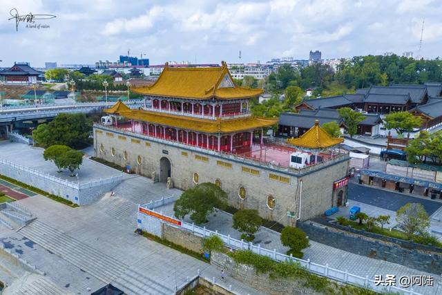 高安大气！如此规模的瑞州府衙公园和大观楼竟然都是不用买门票的