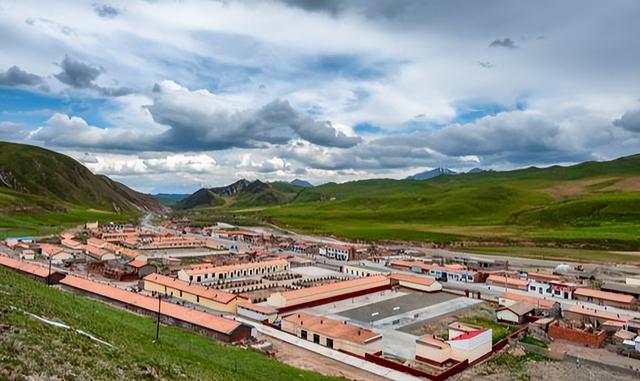 车在路上行，人在景中走——祁连山9号公路 第四站：至祁连县城