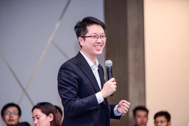 在30万亿细胞中造“纳米火箭”，85后化学博士猛攻癌症