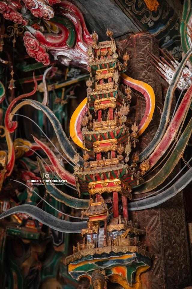长治王牌景点，悬塑比小西天更震撼，40平米空间硬控我2小时