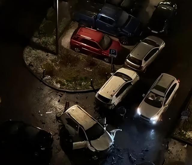 停火刚有苗头！不到24小时	，俄中将遭斩首，13架轰炸机夜袭乌克兰