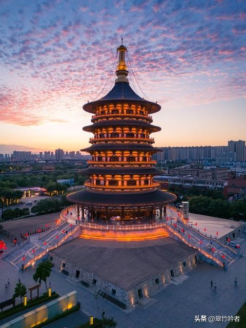 我是南阳人，从开封和洛阳游玩回来，实话实说两座城市差距太大了