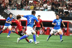 直击苏超：苏州3:0扬州！苏州高中生梅开二度！图片