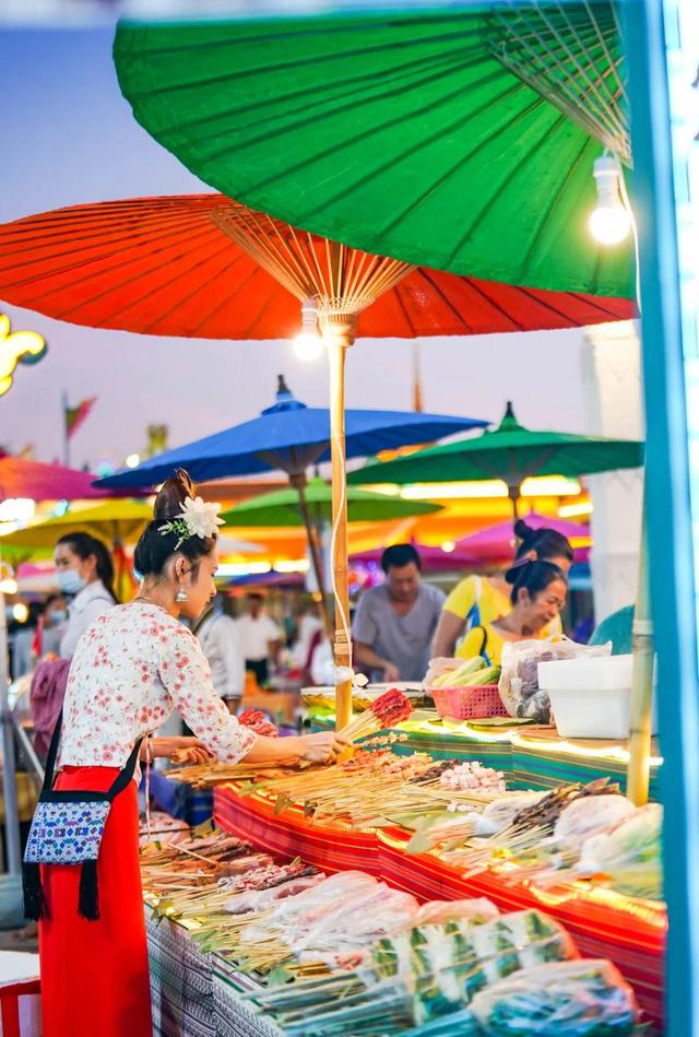 挖到了7座真正的避寒小城，游客少物价低，不冻人，超适合全家去