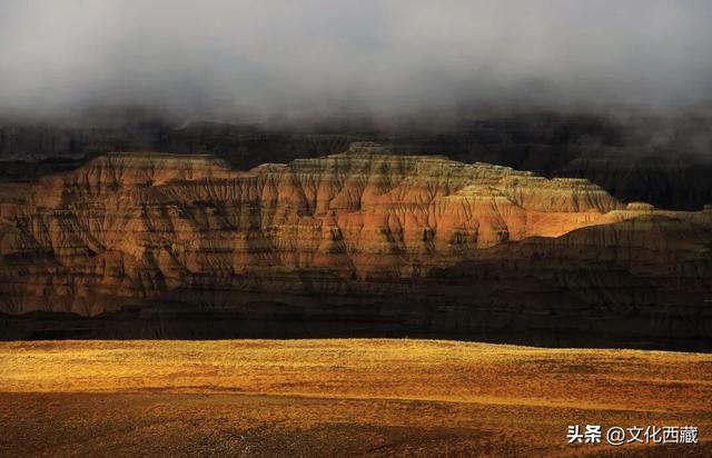 阿里！浓缩了西藏最极致的风光！看完这5种绝色才算不虚此行！
