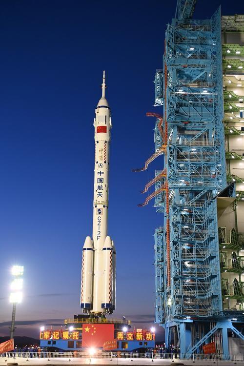 神舟飞船首次遭遇碎片撞击？中国为这一天已准备多年