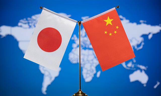日本防相呼吁中国冷静，外交部对日“反将一军”