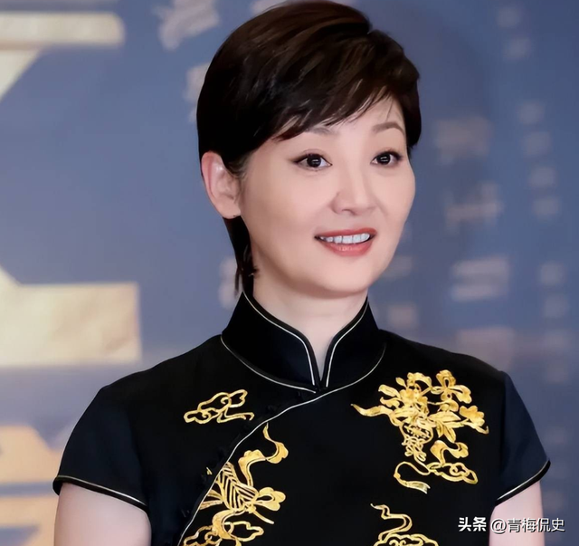 徐帆回应离婚五个月后，冯小刚再惹争议	，养女徐朵竟成了导火索