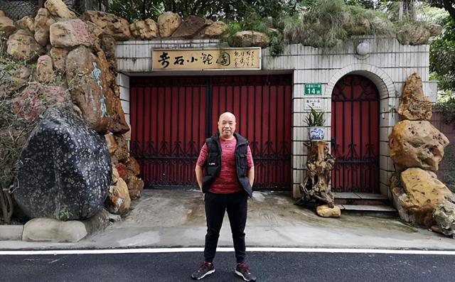 63岁骑行西藏，70岁建奇石馆，越老玩得越嗨