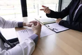 公务员和央国企哪个香？怎么选？图片