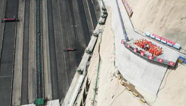 新疆在建的最大水库：蓄水11.7亿立方米，年发电量19亿度！
