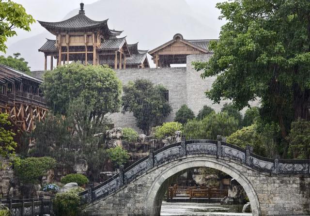四川这座千年古镇，有“天府水乡”之誉，景色优美，值得一去
