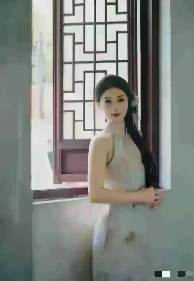 江苏徐州一校花仙姿玉色 堪称上帝吻过的容颜 美得让人移不开眼