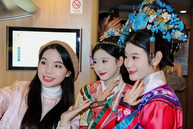 高铁上还发“片酬”？长三角新年首趟旅游列车来了！