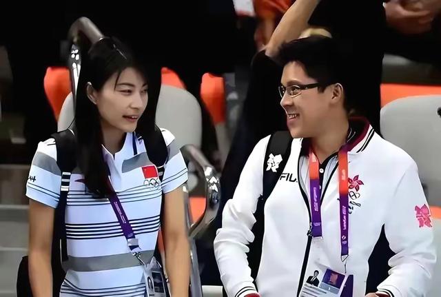 结婚13年，44岁郭晶晶再次迎来喜讯，官媒发文，终于等到这一天