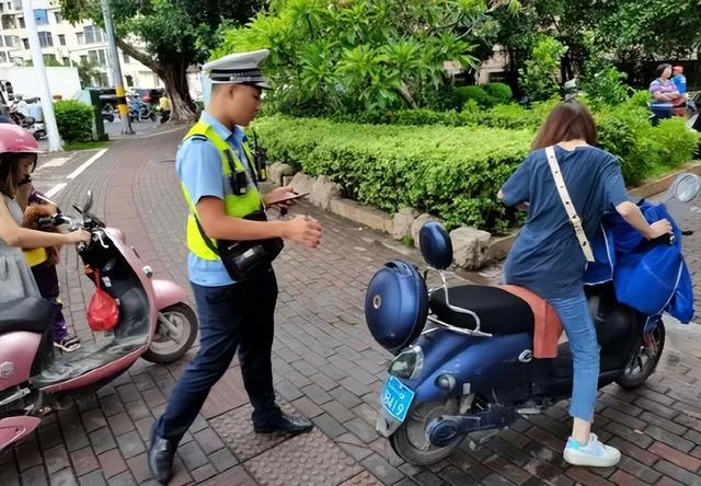 9月1日起，电动车、摩托车、三轮车上路“4禁5罚”，处罚明确了
