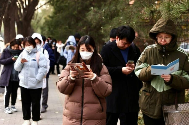 国考报名遇冷！山东海关106个岗位中25个无人问津，原因很现实