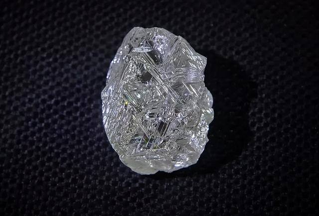 156克拉！河南造全球最大钻石，还能救芯片