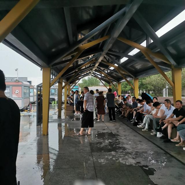 南京新移民：我家就在岸上住