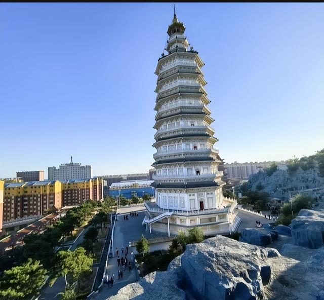 抓住假期的尾巴我们一起小布达拉宫打卡，绝了！