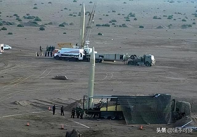 美国大军压境，伊朗发出全面战争警告，特朗普极限施压能否奏效？