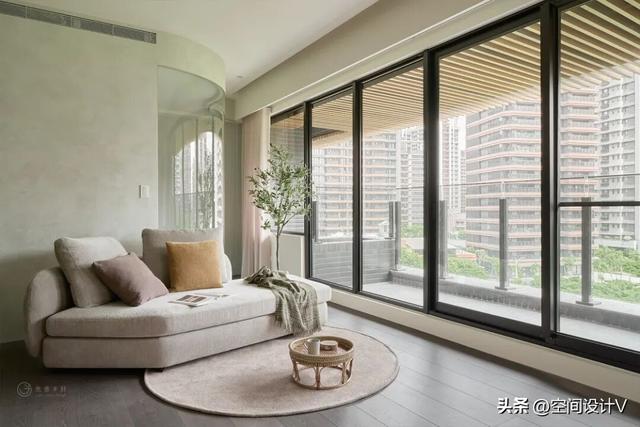 住进162㎡微光绿宅，洄游设计，每步都藏着惊喜