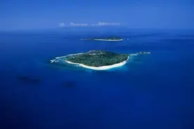 地球上最遥远的地方，因巨大的太平洋与世隔绝，连鱼类都无法靠近图片