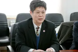 马钢“换帅”图片