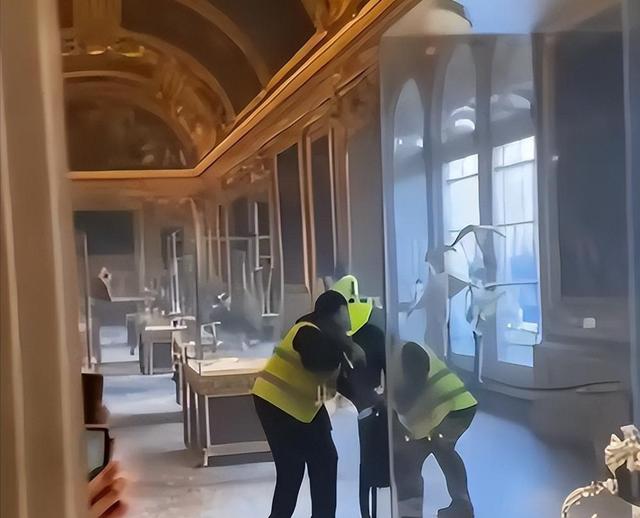 法国追捕熔金贼，却揭开百年国耻：他们被偷的，原来也是抢来的！