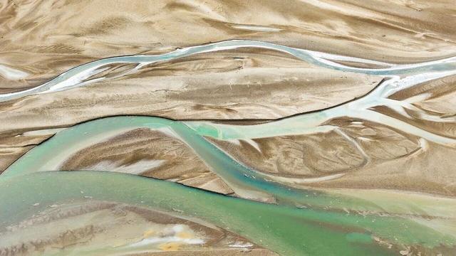 塔里木河起点，在这里温柔浪漫相拥