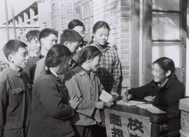 78年他调任北京市委书记，对华国锋抱怨：我到天津屁股还没坐稳