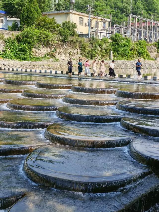 热得遭不住了?汉中喊你来“耍水”